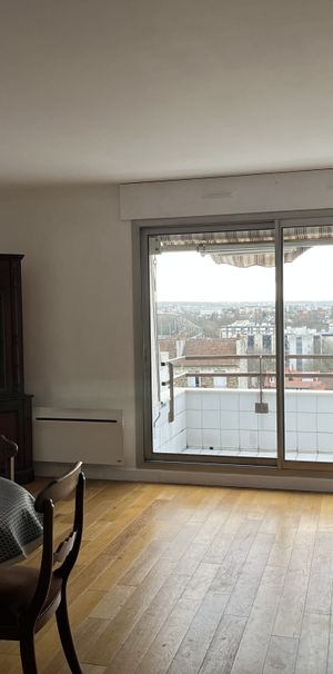 Location Appartement 2 pièces 46m² NOGENT SUR MARNE 94130 - Photo 2