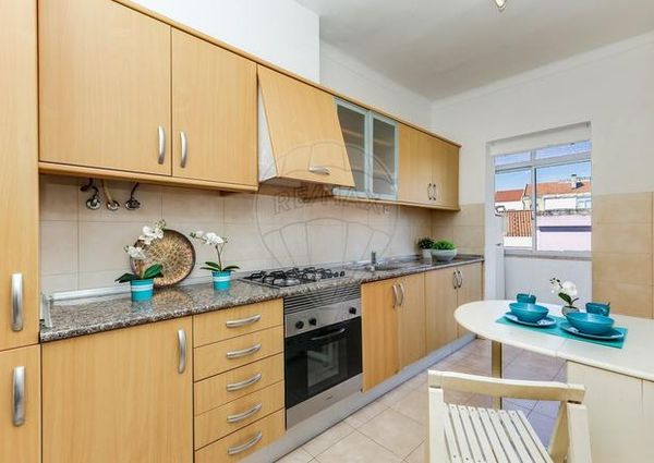 Apartamento T2 em Lisboa