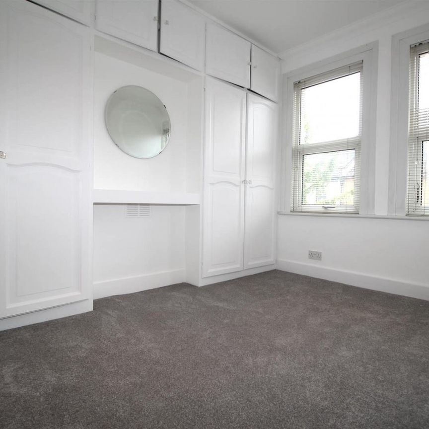 4 Bedroom House - Terraced To Let - Photo 1