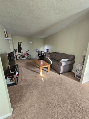 For Lease - 600 Grenfell Drive Unit# 904, London North, Ontario - Photo 4