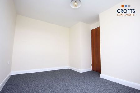 Chapel Road, Habrough, Habrough - Photo 2