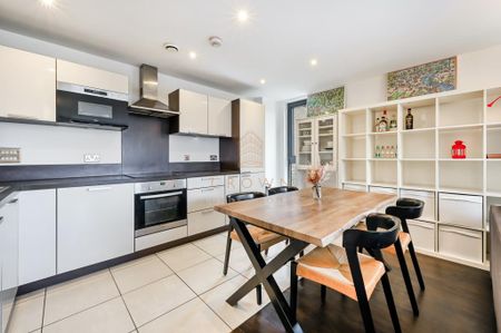 Ottawa House, Canada Water - Photo 5