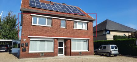Verzorgd 1-slaapkamerappartement met parkeerplaats te Neeroeteren. - Photo 5