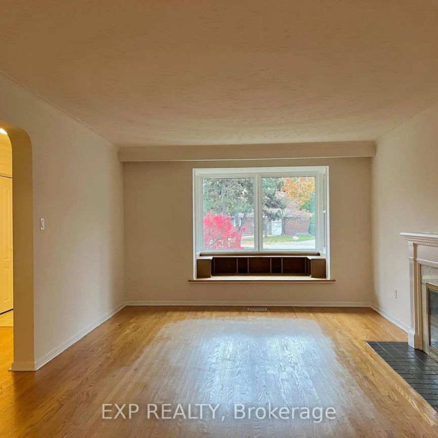 61 RICHBOURNE COURT - Photo 1