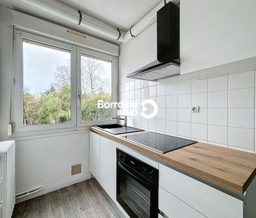 Location appartement à Brest, 2 pièces 41.72m² - Photo 3