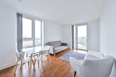 Duncombe House, Woolwich Riverside, SE18 - Photo 2