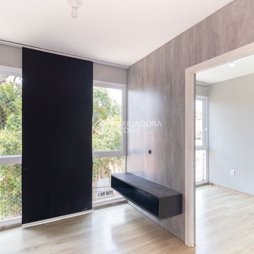 Casa em Condomínio com 2 quartos e 81m² para alugar em Tristeza, Porto Alegre. - Photo 1