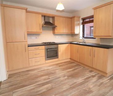 20b Hillsborough Road, Carryduff, Belfast, BT8 8HR - Photo 4