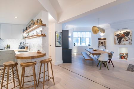 Eton Court, Eton Avenue, , Belsize Park, London, NW3 3HJ - Photo 2