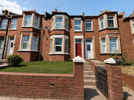 Pinhoe Road, Exeter - Photo 4