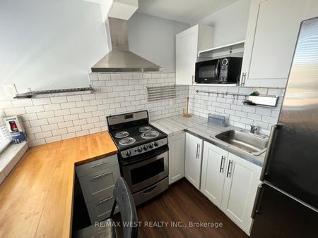 For Lease - 388 Browns Line Unit# 2, Toronto, Ontario - Photo 5