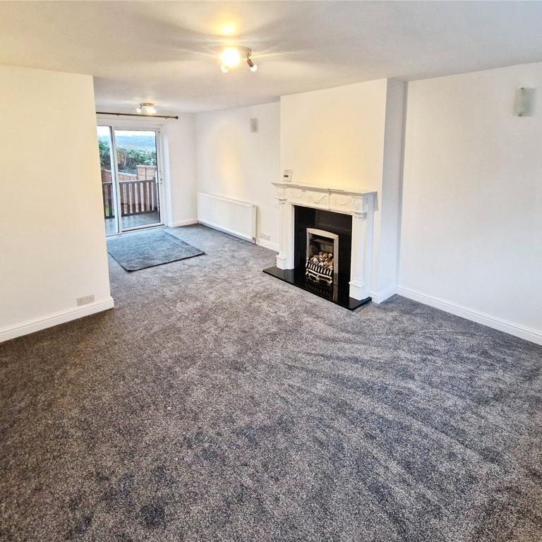 3 bedroom semi-detached house to rent - Photo 1