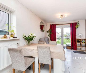 Jelley Way, GU22 - Photo 1