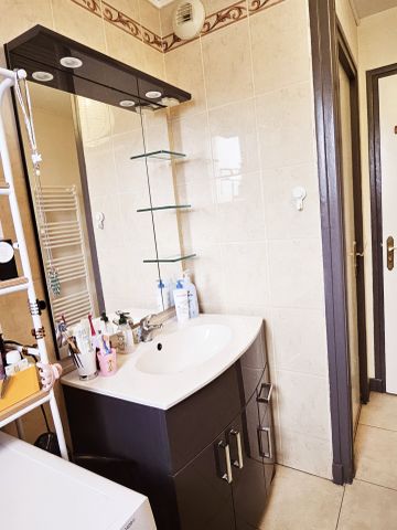 Location Appartement 3 pièces 66m² EVREUX 27000 - Photo 4