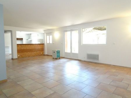 Location maison 4 pièces, 118.02m², Narbonne - Photo 3