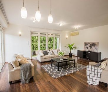 Facsemete utca - Fotó 3