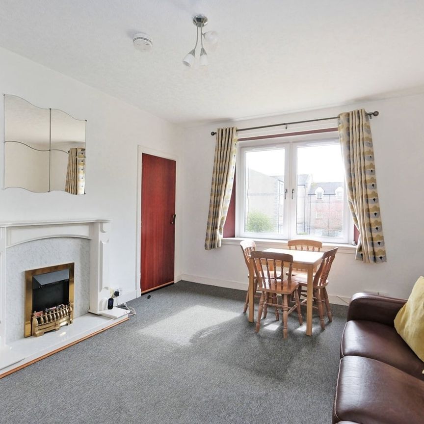 2 Bed Flat, School Drive, AB24 - Photo 1