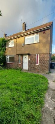 3 bedroom semi-detached house to rent - Photo 1