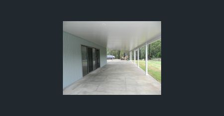 Rural home in leafy Rosemount - Photo 3