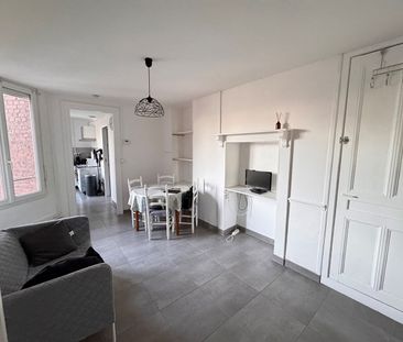 Location Appartement 2 pièces 41m² - Photo 2