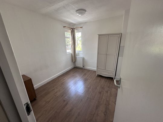 New Malden, KT3 5JS (House Share) - Photo 1