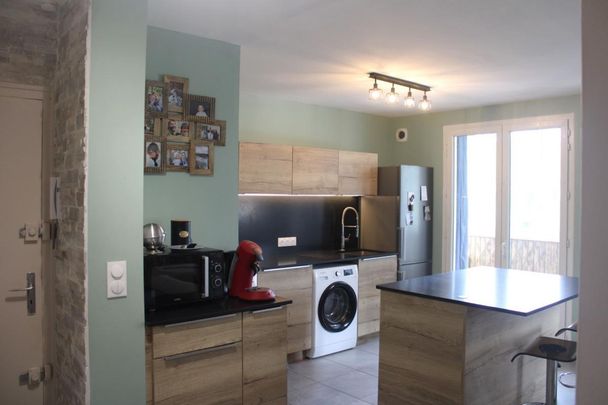 Appartement Le Chambon-Feugerolles - Photo 1