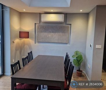 4 bedroom terraced house to rent - Photo 2