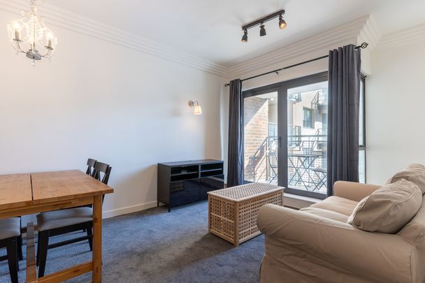 Beresford House, Custom House Square, IFSC, Dublin 1, D01 A977 - Photo 1