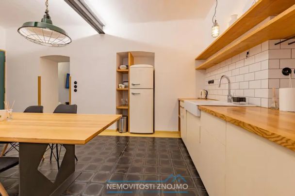 Pronájem exkluzivního zařízenéhé bytu 2+kk, 57 m - Photo 1