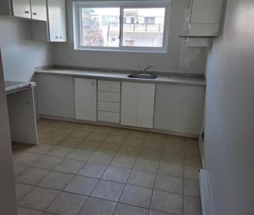 Magnifique appartement 3 1/2 disponible - Photo 1
