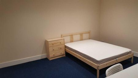 3 bedroom maisonette to rent - Photo 3