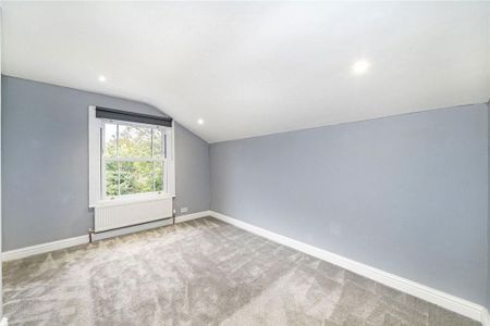 4 bedroom terraced house to rent - Photo 2