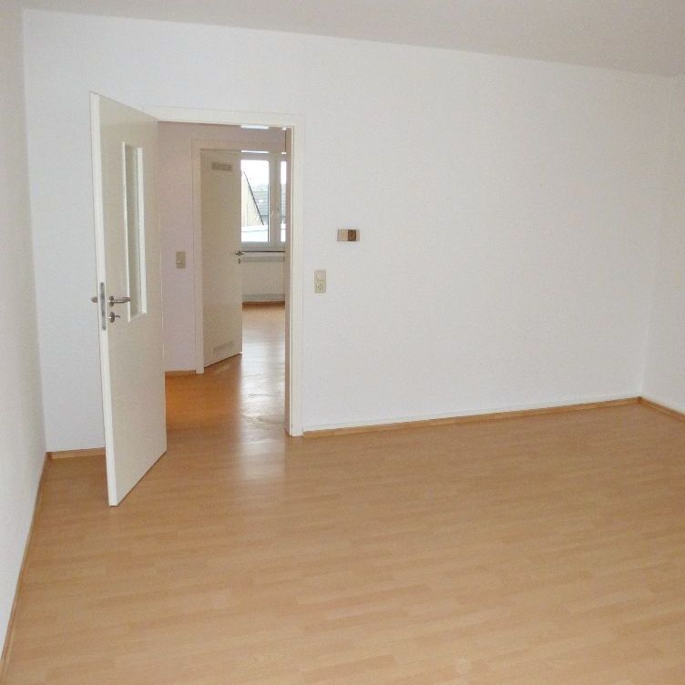 WG-geeignete 3-Zimmer-Wohnung, ca. 64,77m² Nähe Westpark zu vermieten! - Photo 1