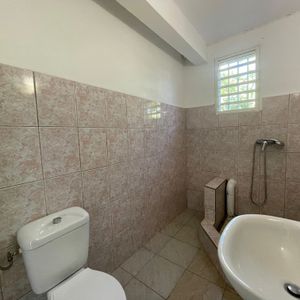 Location Appartement 2 pièces 29m² POINTE A PITRE 97110 - Photo 3