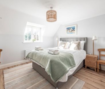 2 bedroom coach house to rent - Photo 4