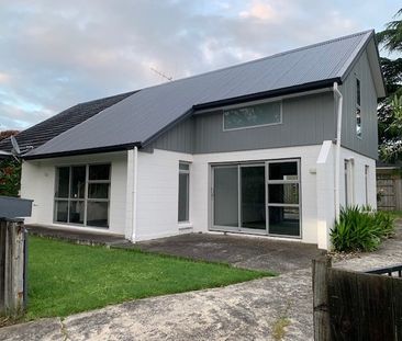 Refurbished family home - Otumoetai - Photo 4