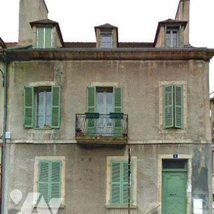 A LOUER Un Appartement meublé de type F3 de 67 m² situé au 1er étage sans ascenseur rue Mathé à... - Photo 1