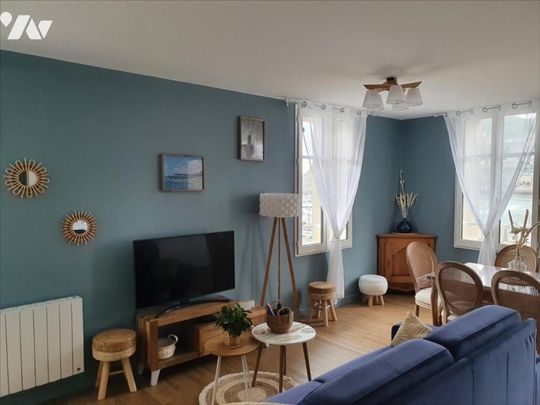 Sur les Quais, Pleine vue Port, Appartement de Type 3 en duplex MEUBLE - Photo 1