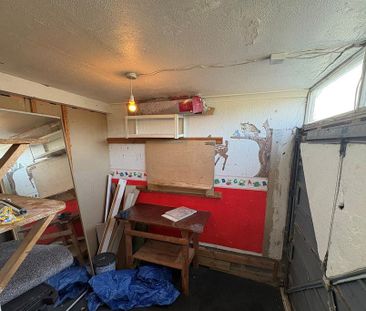 4 bedroom terraced house to rent - Photo 3