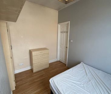 Room in a Shared House, Ranelagh Road, N17 - Photo 3