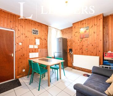 4 bedroom house to rent Dean Street, Portsmouth, PO1 - Photo 2