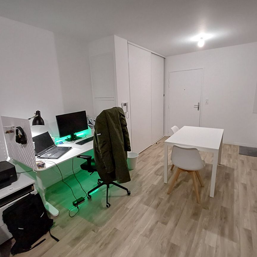 Location Appartement 2 pièces 48m² TOURS 37200 - Photo 1