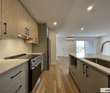 727-735, rue de Maisonneuve, St-Jérôme (St-Jérôme) à louer - Photo 1
