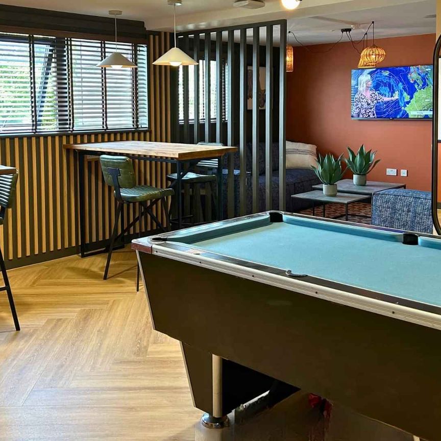 Classic Studio - Photo 1