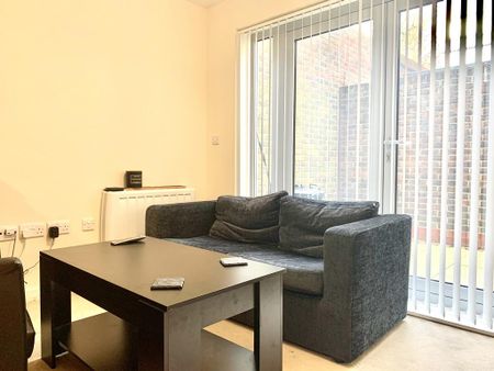 Studio to rent - Photo 4