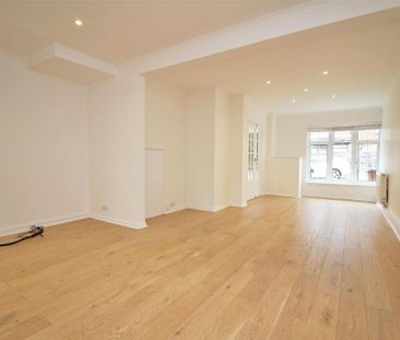 3 bedroom terraced house to rent - Photo 1