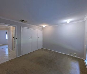 4x2 House in Huntingdale with Patio - Photo 5