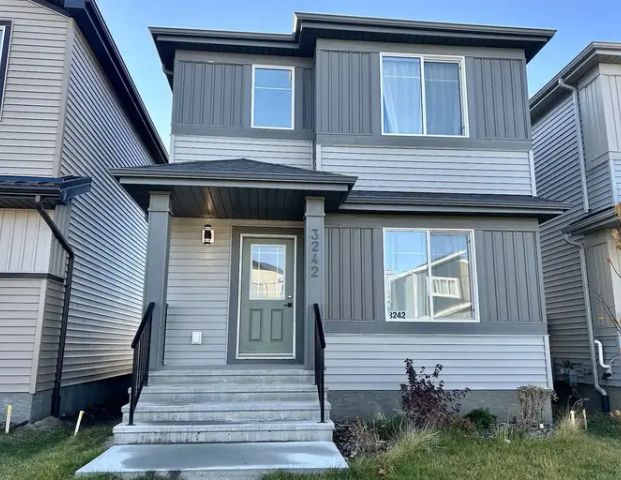 9’ Double Garage New Built Detached House Windemere Single Family | Edmonton - Photo 1