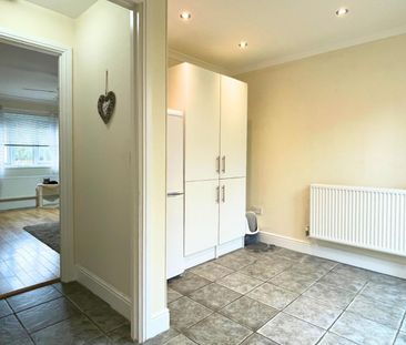 Delta Close, Frome - Photo 1