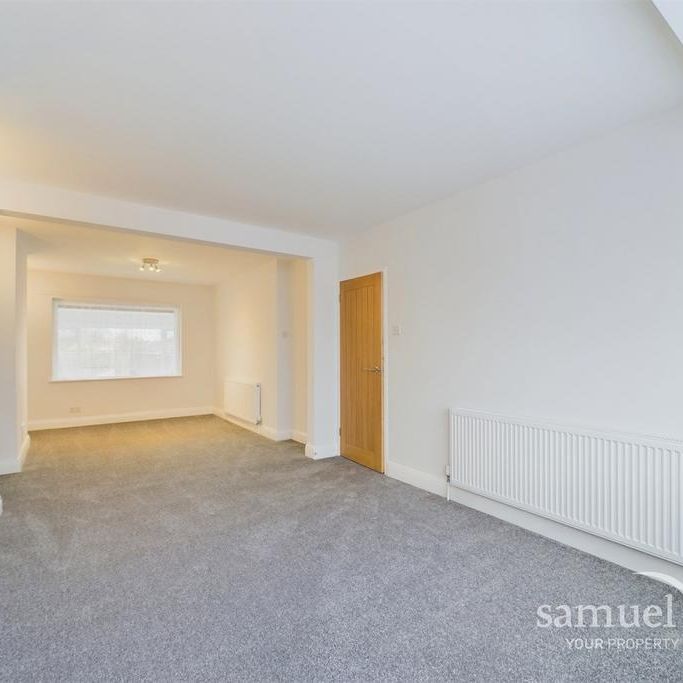 3 bedroom terraced house to rent - Photo 1